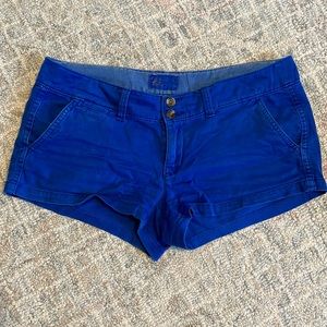 2011 American Eagle Outfitters Low Rise Shorts - Royal Blue- size 4